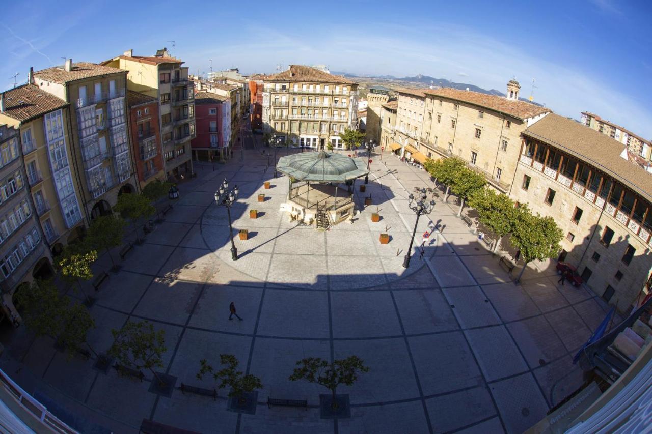 Hotel Plaza De La Paz Haro Eksteriør bilde